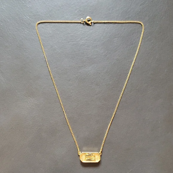 Vintage Trifari signed Zodiac Pisces Gold Tone Choker Necklace - Picture 3 of 9